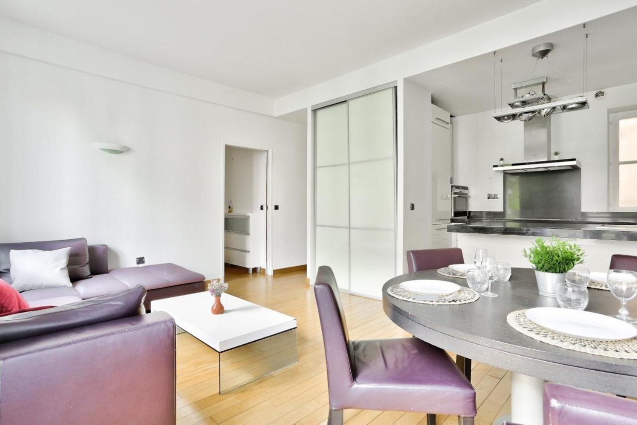 Appartement Quartier Champs-Elysees 4 Free Netflix Parigi Esterno foto